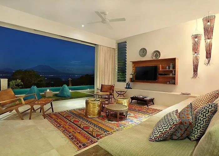 Villa 353 Degrees North