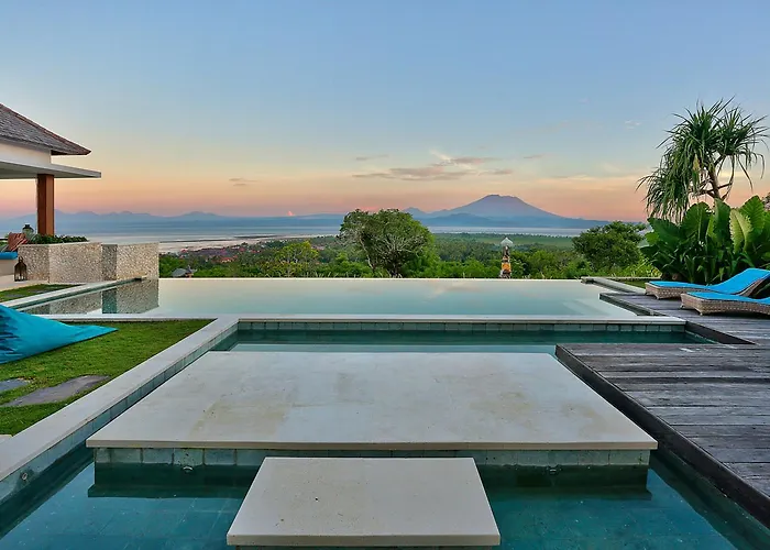 353 Degrees North Villa